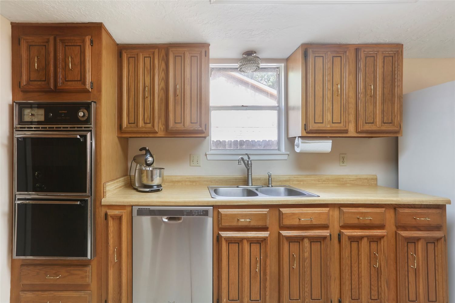 Real estate property located at 3203 Brookdale, Harris, Kingwood, TX, US