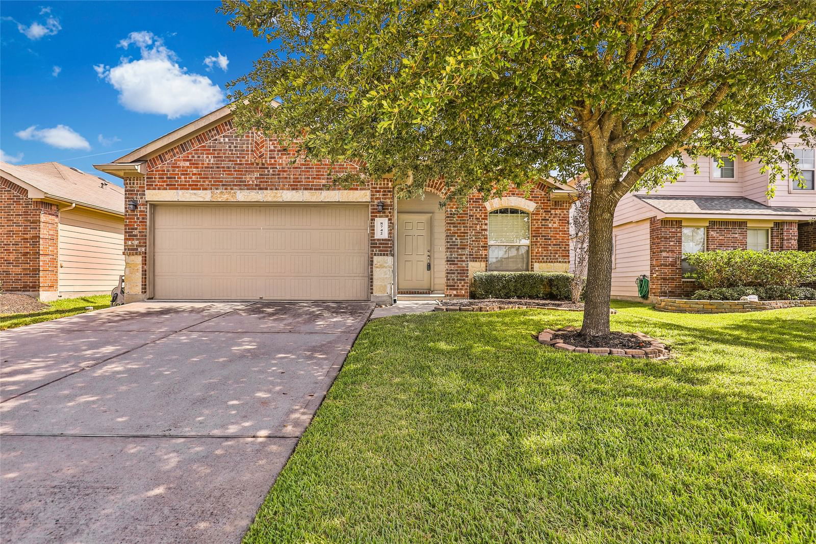 Real estate property located at 8742 Auburn Mane, Harris, Saddlebrook Ranch Sec 02, Tomball, TX, US