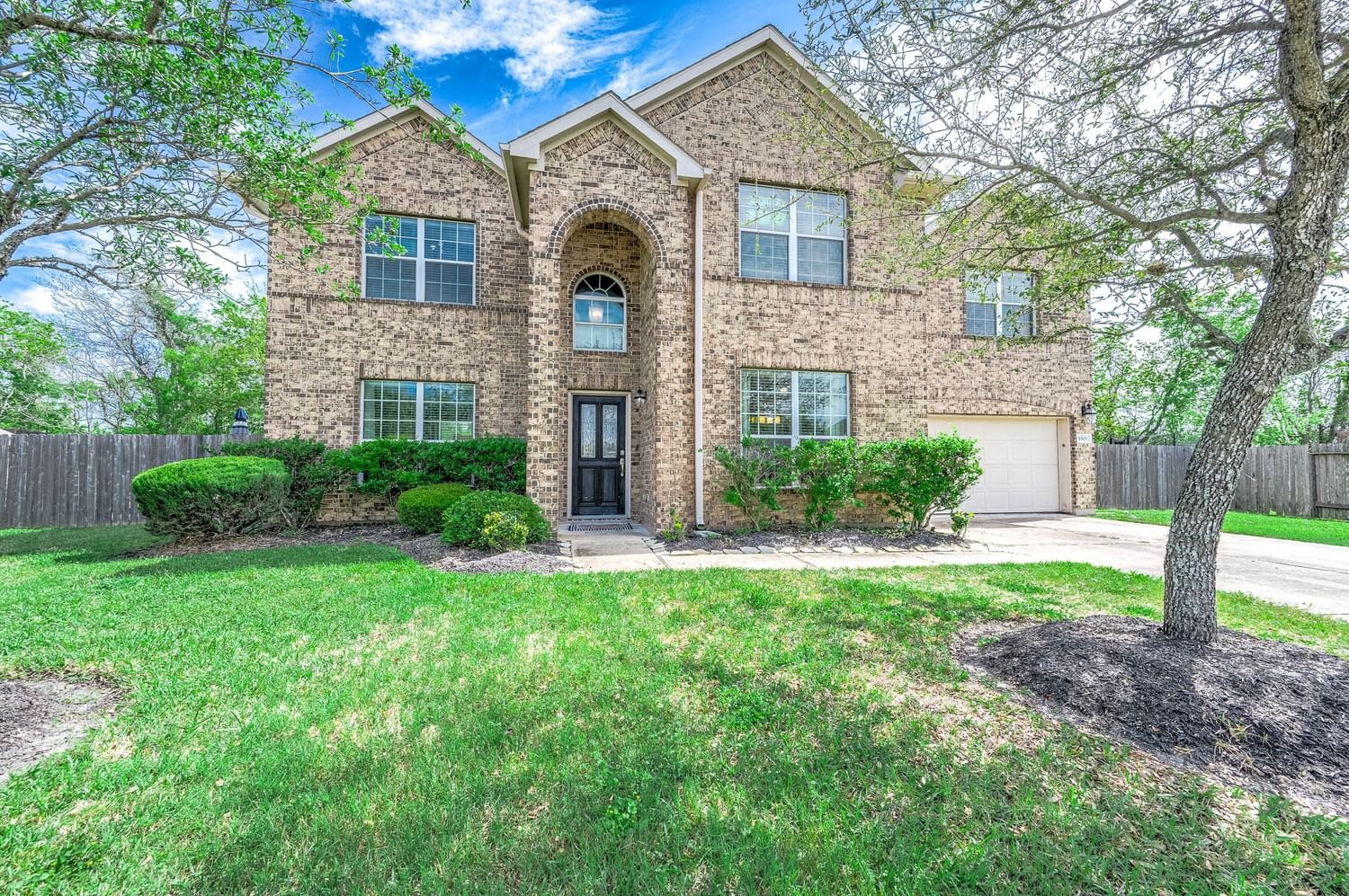 Real estate property located at 1501 Meadow Wood, Brazoria, Spring Meadow Sub, Pearland, TX, US