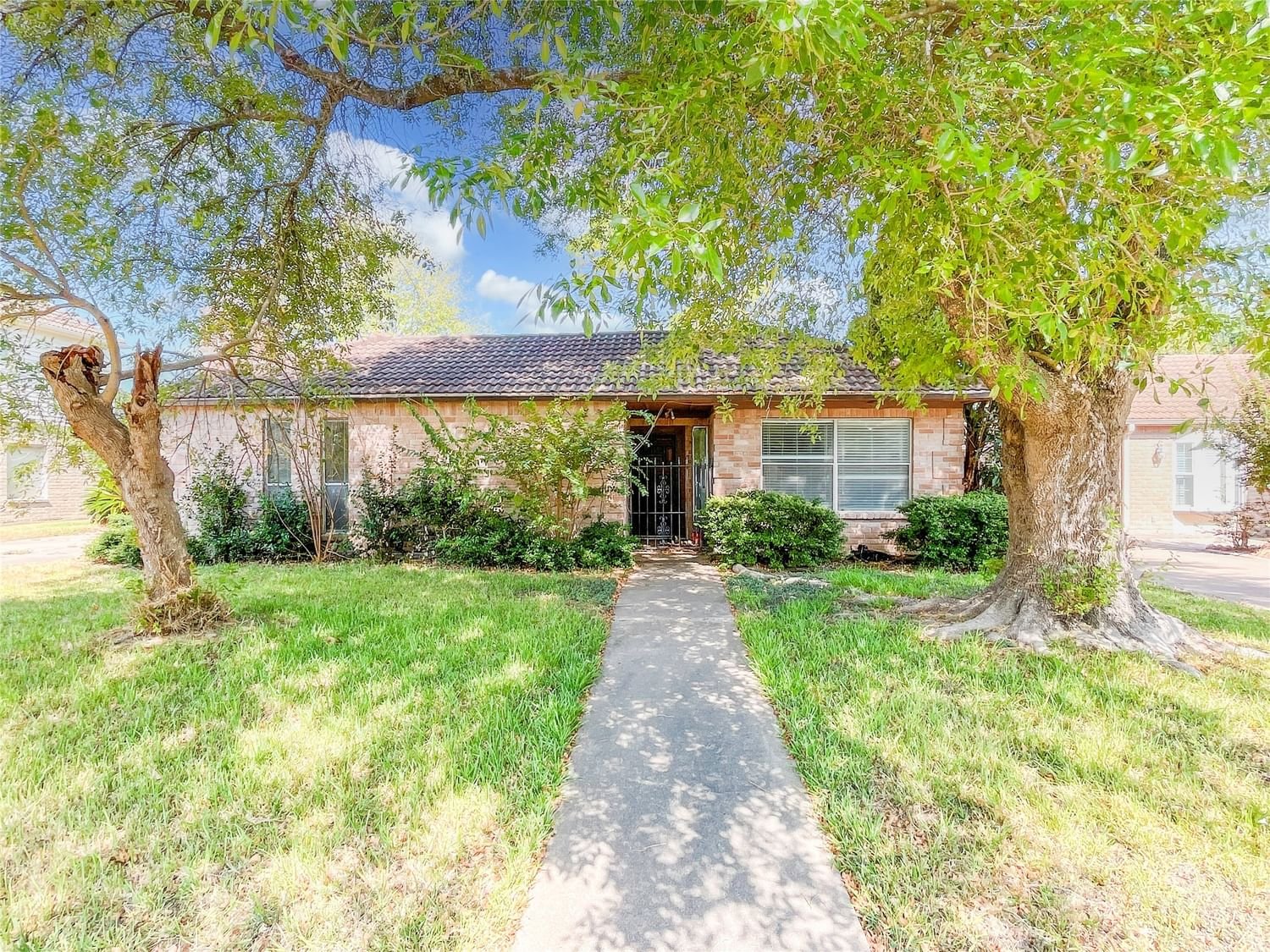 Real estate property located at 7310 San Ramon, Harris, Houston, TX, US