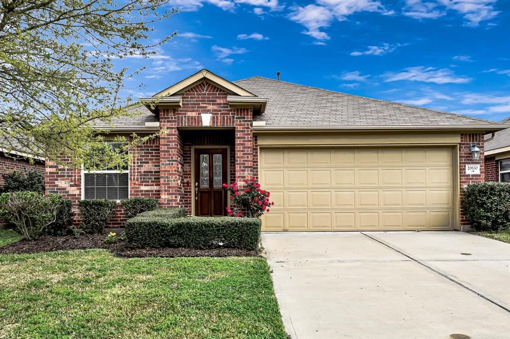 Real estate property located at 20630 Raingreen, Harris, Raintree Village Sec 06, Katy, TX, US