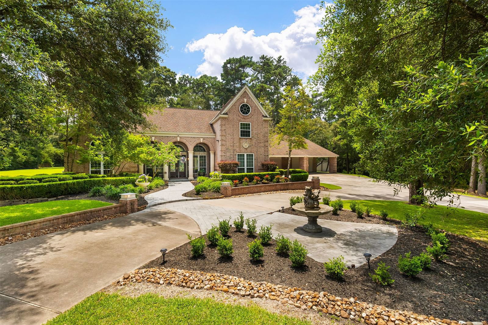 Real estate property located at 23303 Holly Creek, Harris, Holly Creek, Tomball, TX, US