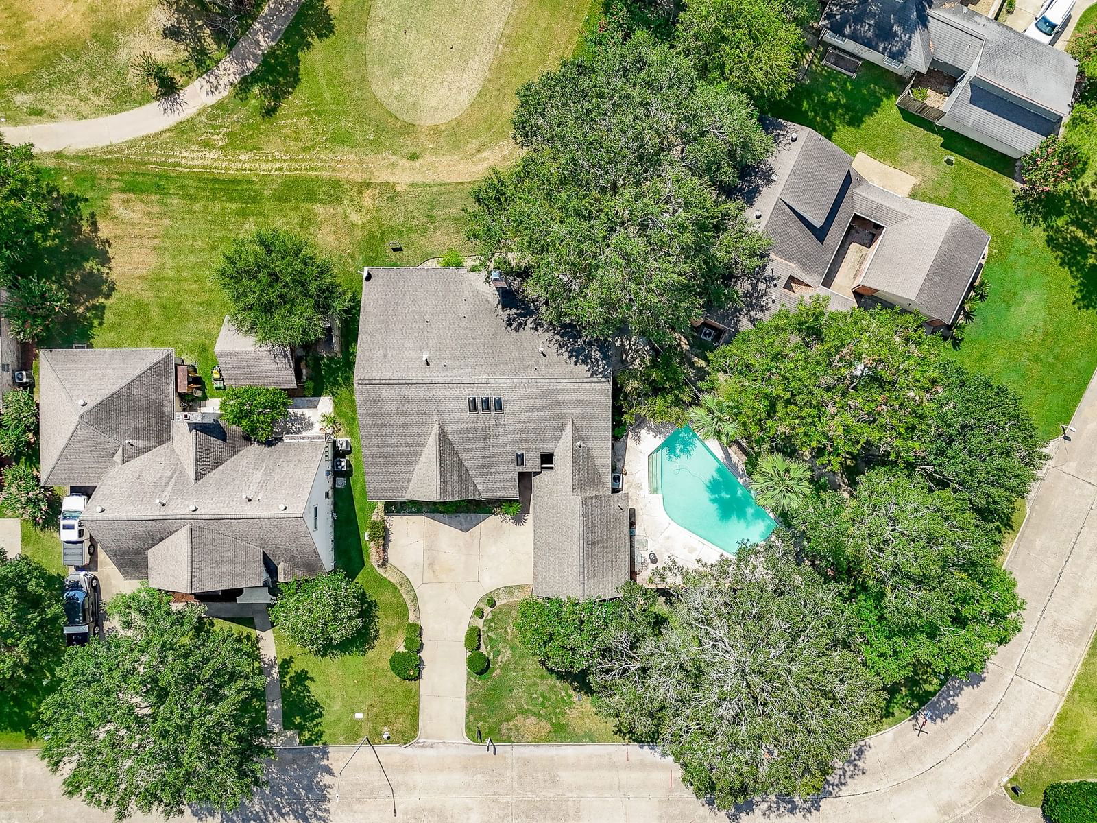 Real estate property located at 4002 Greenbriar, Fort Bend, Quail Valley Glenn Lakes, Missouri City, TX, US