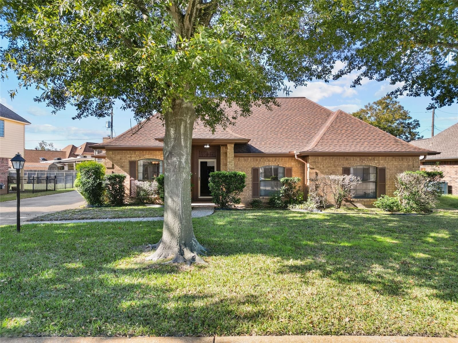 Real estate property located at 2701 18th, Galveston, Godard Park, Texas City, TX, US