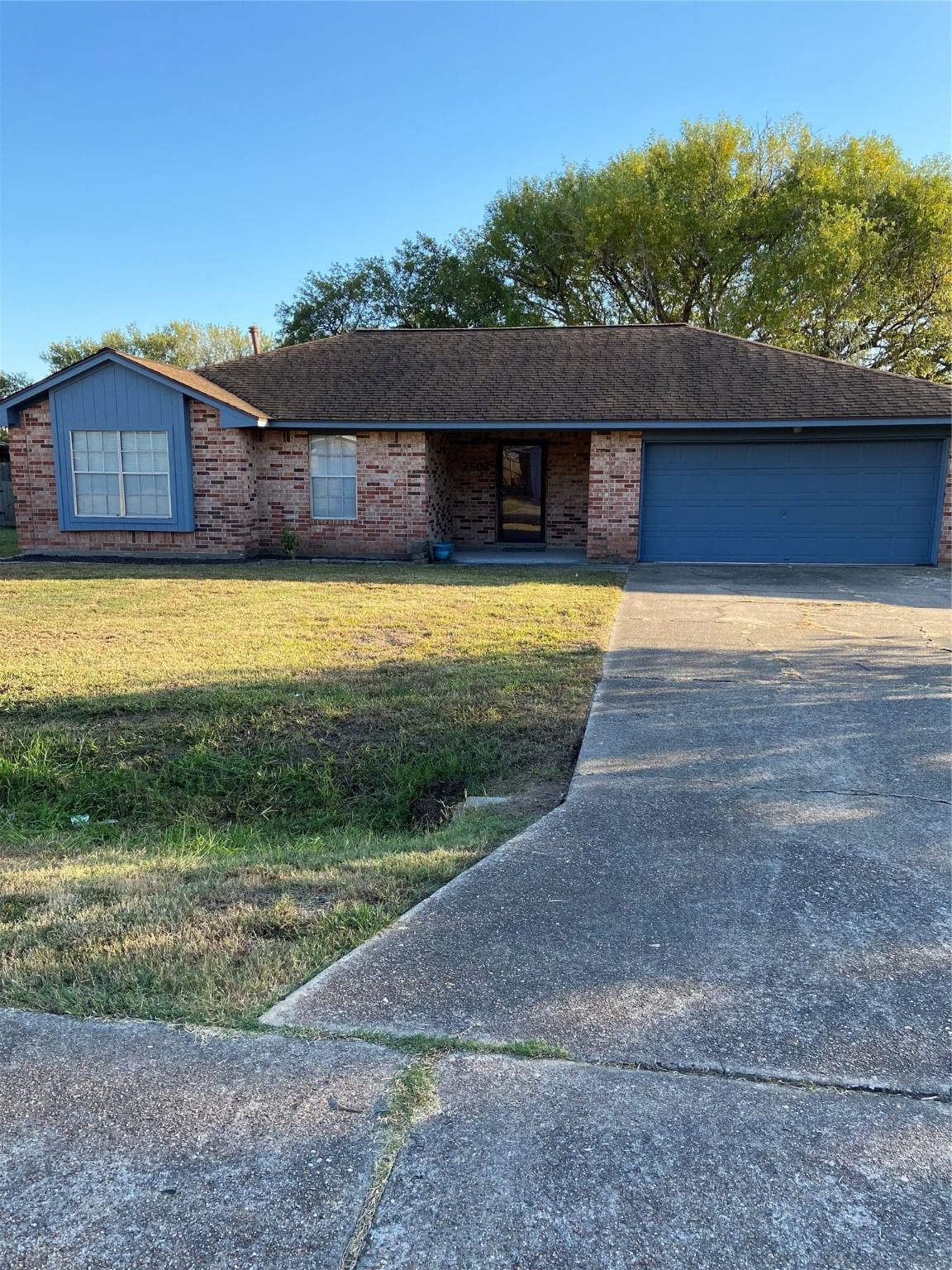 Real estate property located at 2502 Foxglove, Harris, Country Terrace, Highlands, TX, US