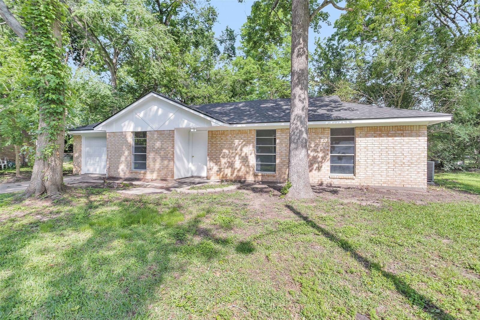 Real estate property located at 231 Willwood, Montgomery, Willwood, Willis, TX, US