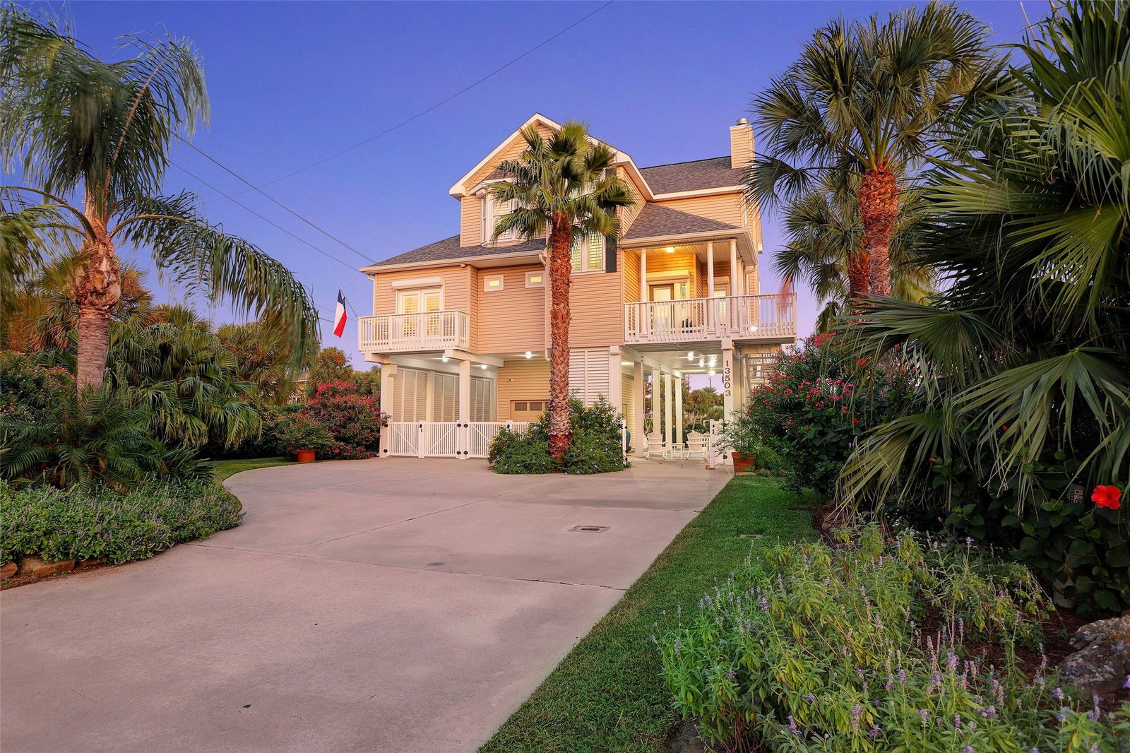 Real estate property located at 13503 Windlass, Galveston, Galveston, TX, US