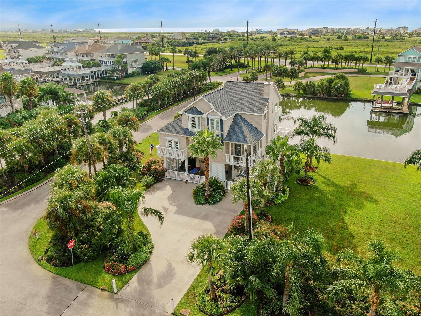 Real estate property located at 13503 Windlass, Galveston, Galveston, TX, US
