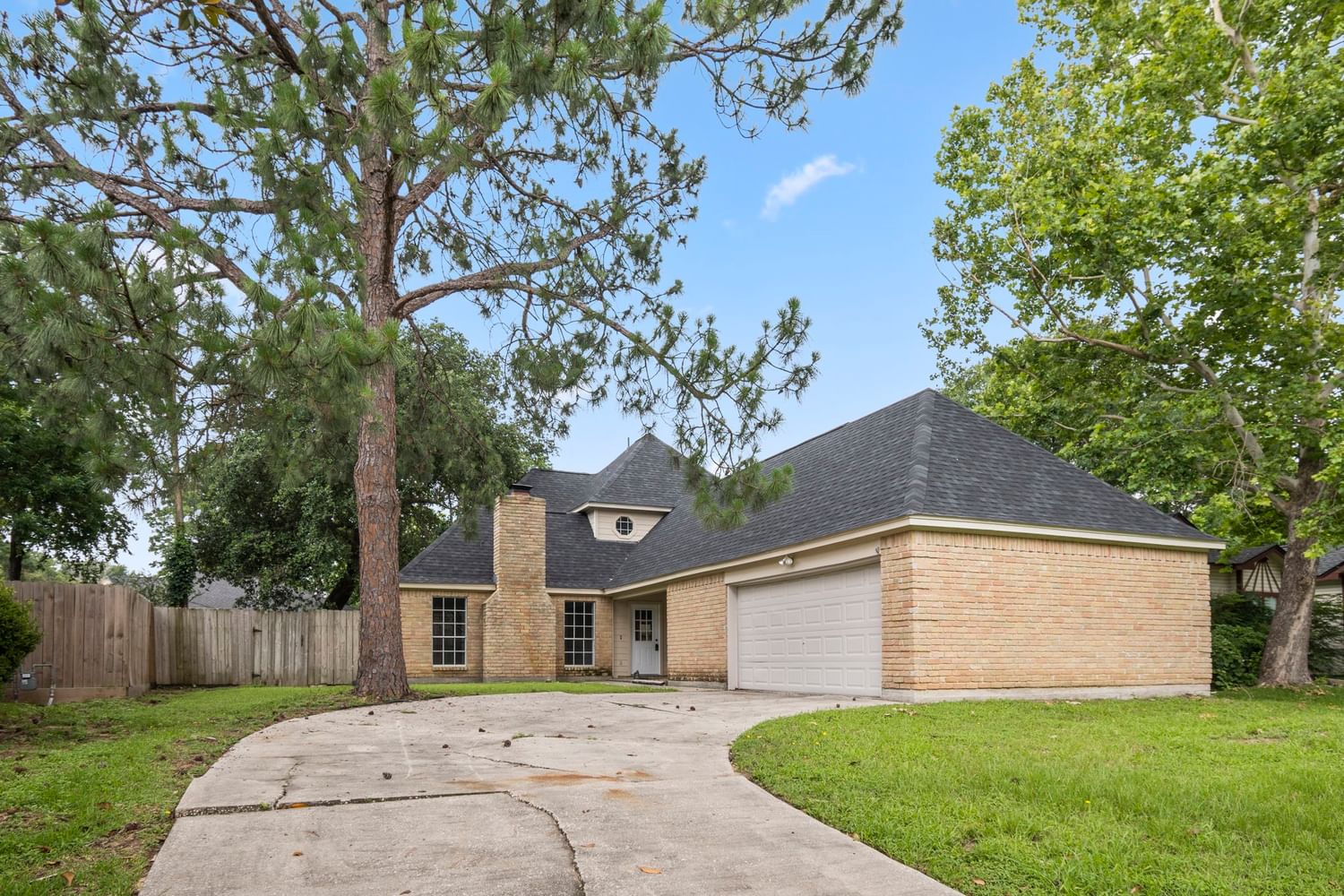 Real estate property located at 22807 Black Willow, Harris, Willow Forest Sec 01 R/P, Tomball, TX, US