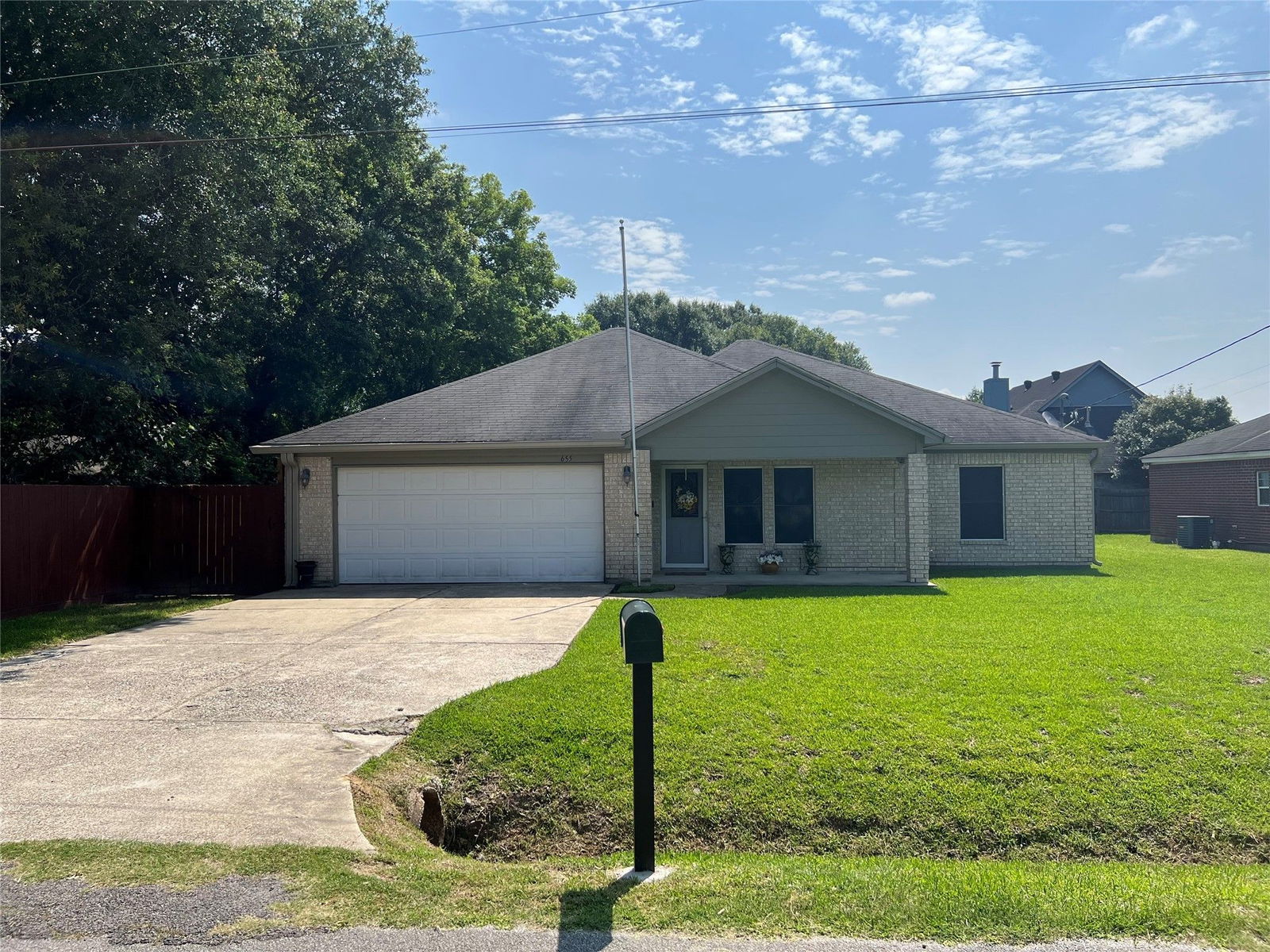 Real estate property located at 655 Calhoun, Jefferson, Beaumont, TX, US