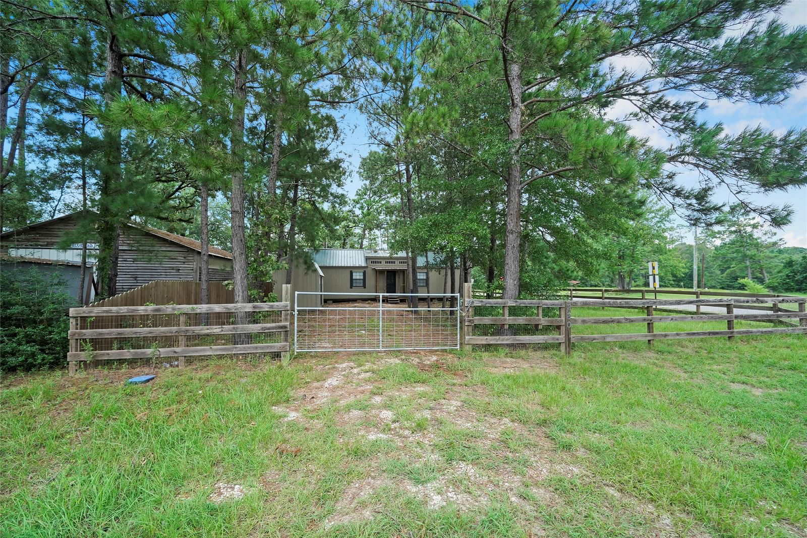 Real estate property located at 280 Oak Ridge, Polk, Oak Ridge, Onalaska, TX, US