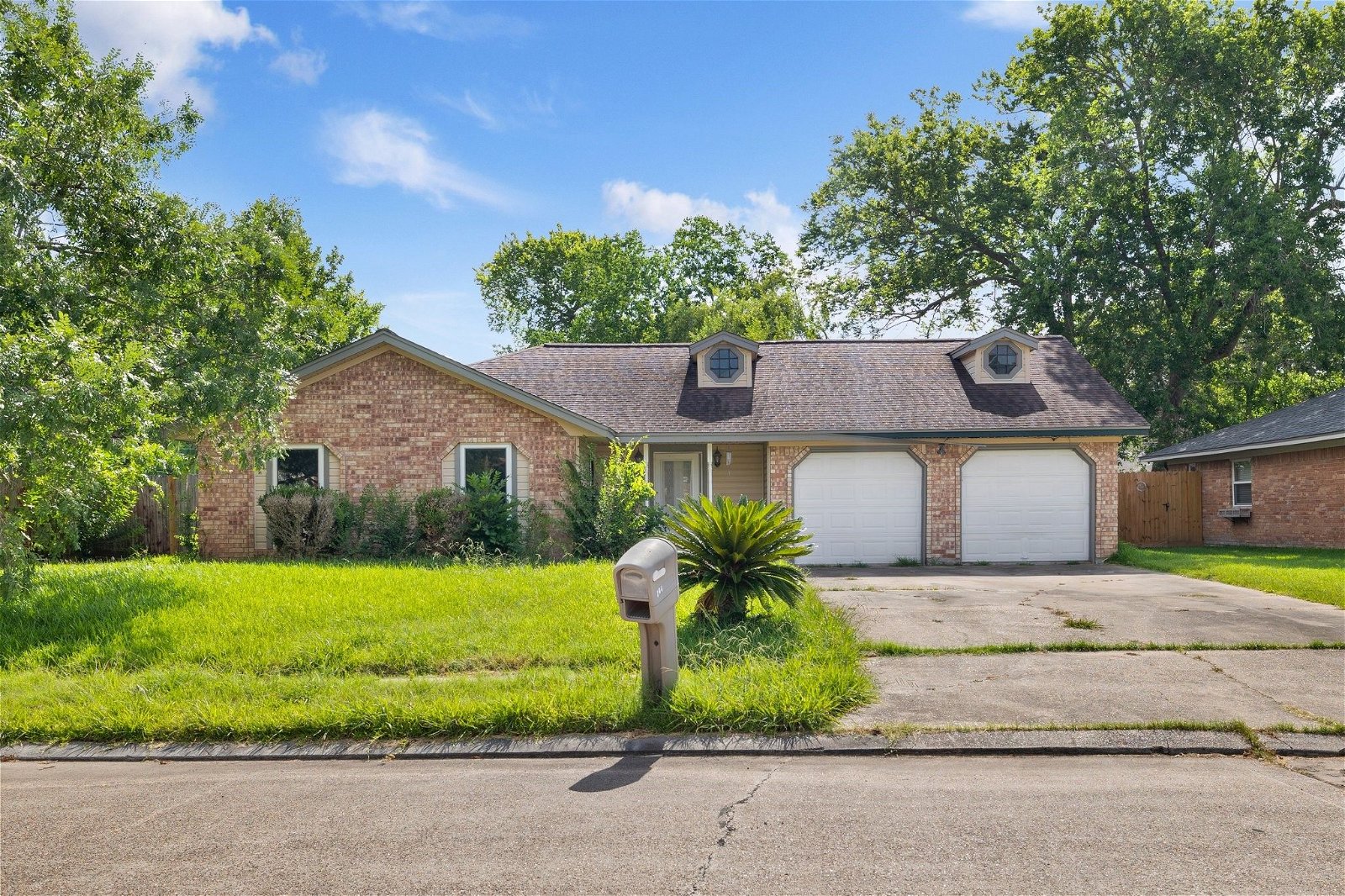 Real estate property located at 103 Ironwood, Brazoria, Lake Jackson, TX, US