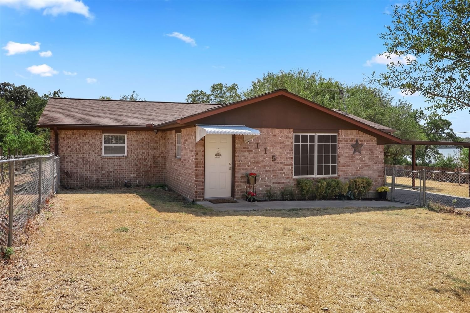 Real estate property located at 115 10th, Harris, Highlands, TX, US