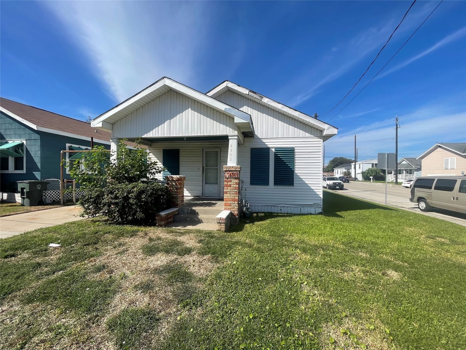 Real estate property located at 4302 Avenue S 1/2, Galveston, Galveston, TX, US