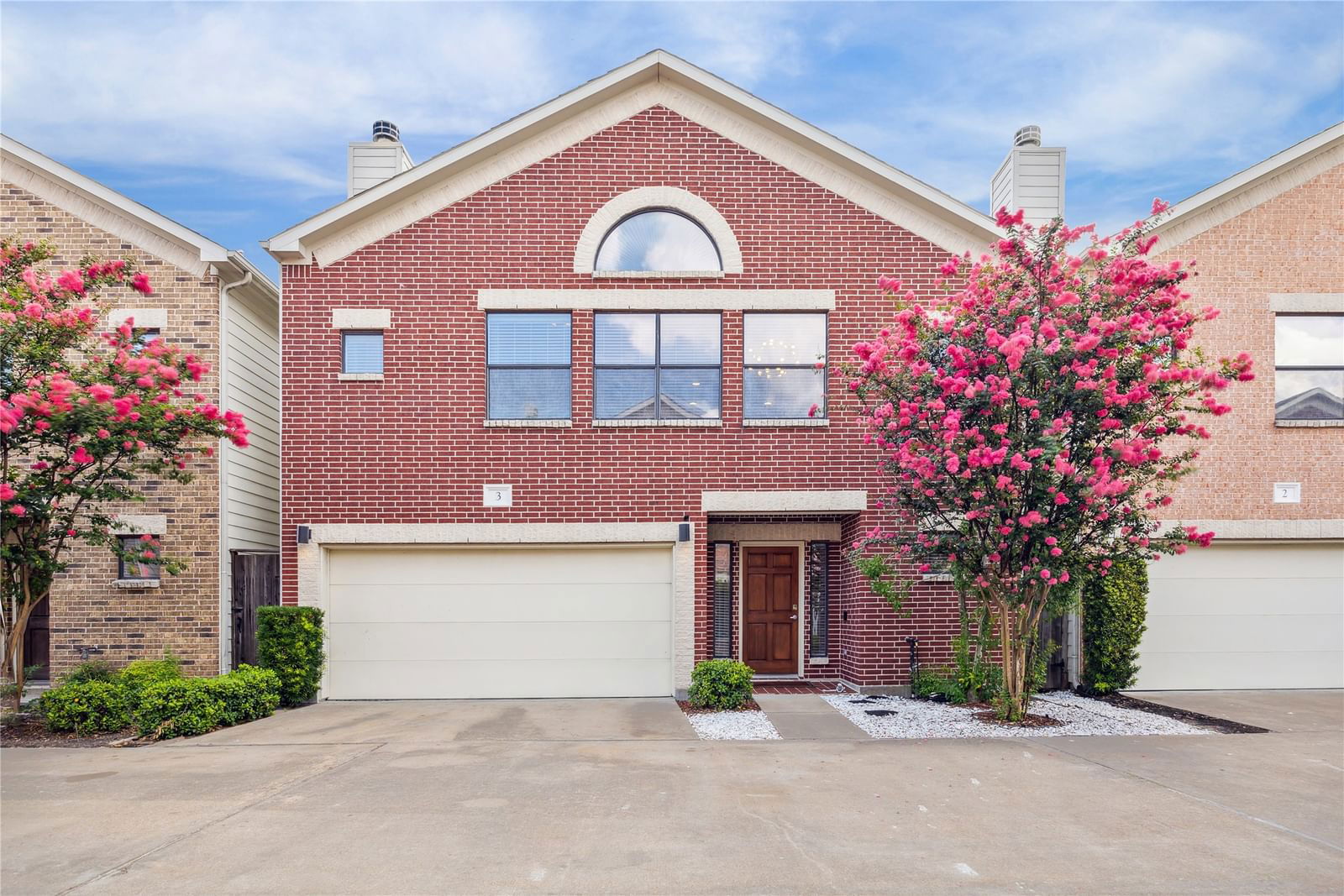 Real estate property located at 650 Westcross St #3, Harris, Contemporary Garden Oaks Rep 1, North Houston, TX, US