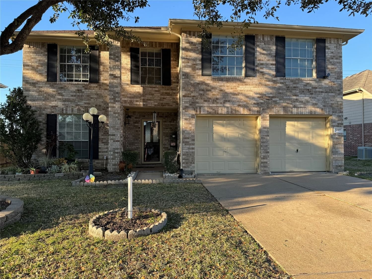 Real estate property located at 5007 Parma, Fort Bend, Villages Of Town Center Sec 4, Rosenberg, TX, US