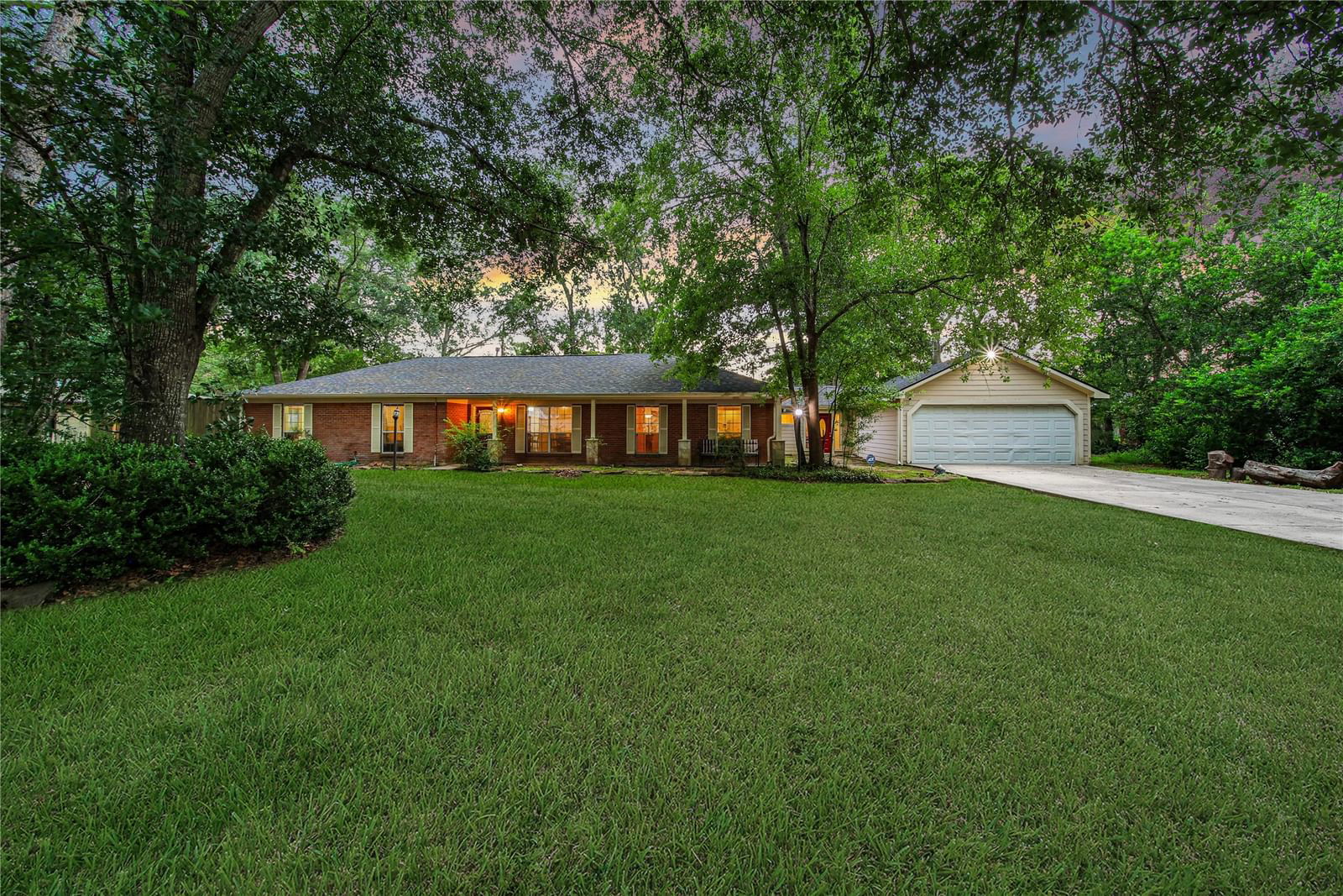 Real estate property located at 12303 Mile, Harris, Tower Oaks Sec 02, Houston, TX, US