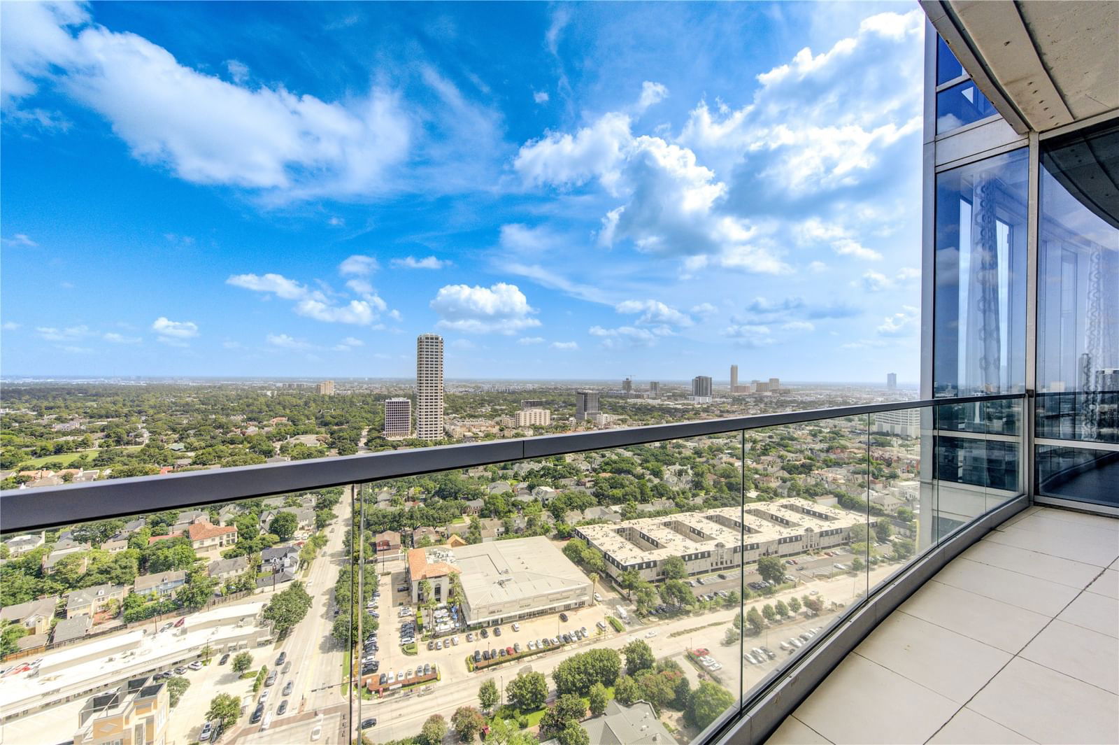 Real estate property located at 2727 Kirby #26L, Harris, 2727 Kirby Condo, Houston, TX, US