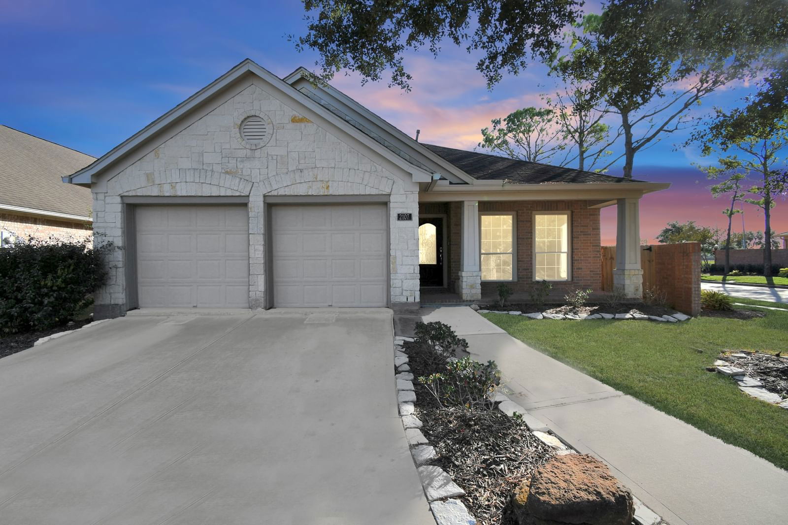 Real estate property located at 2107 Breezeway, Brazoria, Shadow Creek Ranch Sf1-Sf2-Sf3, Pearland, TX, US