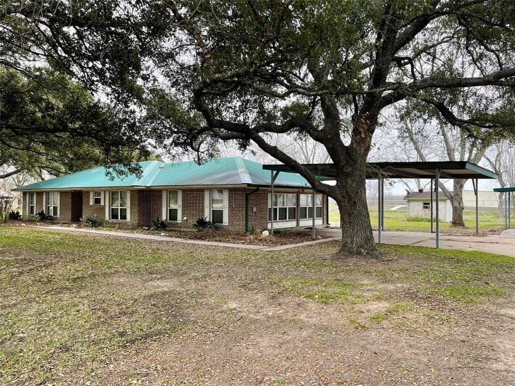 Real estate property located at 1940 COUNTY ROAD 99, Brazoria, W J Cannan, Alvin, TX, US
