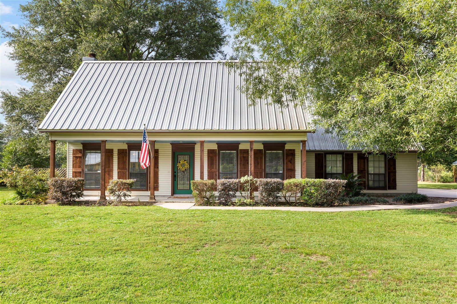 Real estate property located at 48 County Road 318, Liberty, Cleveland, TX, US
