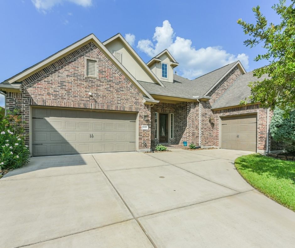 Real estate property located at 28211 Bentgrass Run, Montgomery, Harmony, Spring, TX, US