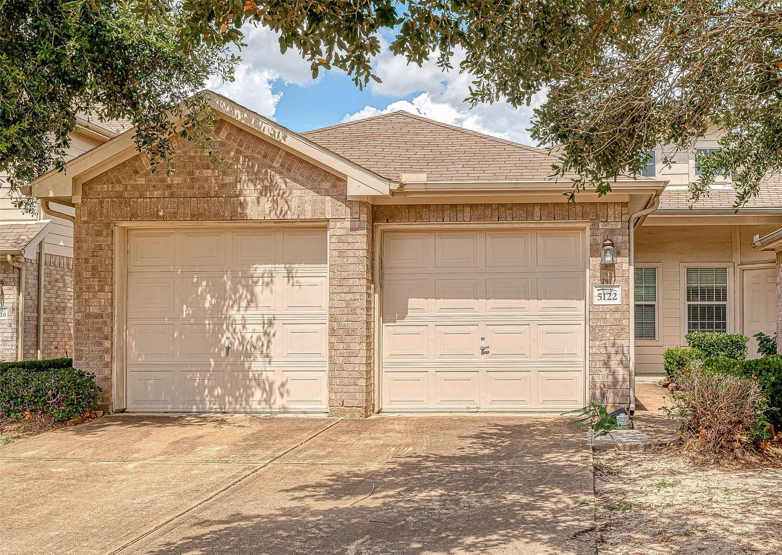 Real estate property located at 5122 Redemption Circle, Harris, Dominion Estates, Houston, TX, US