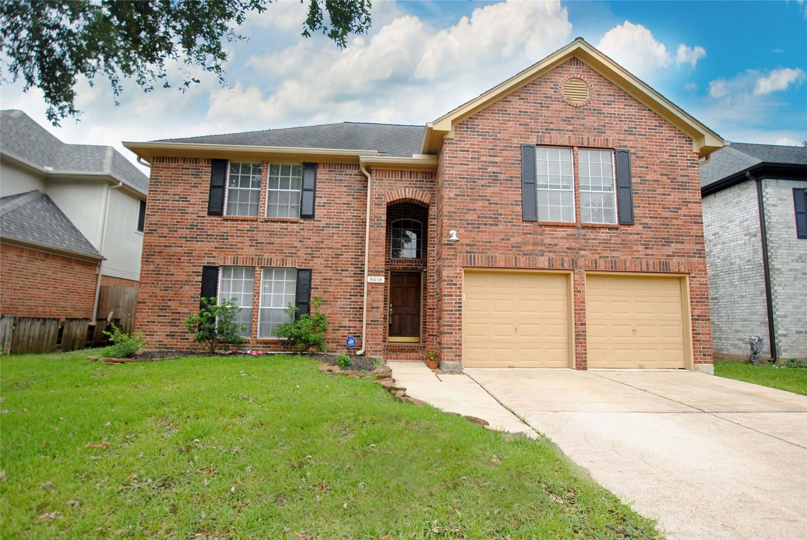 Real estate property located at 5619 Vistaglen, Harris, Charlestown Colony Sec 02, Houston, TX, US