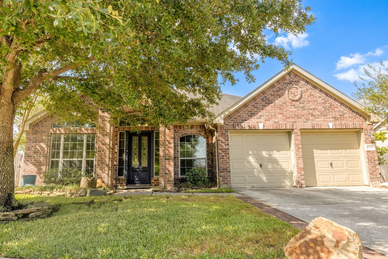 Real estate property located at 19811 Letchfield Hollow, Harris, Gleannloch Farms, Spring, TX, US