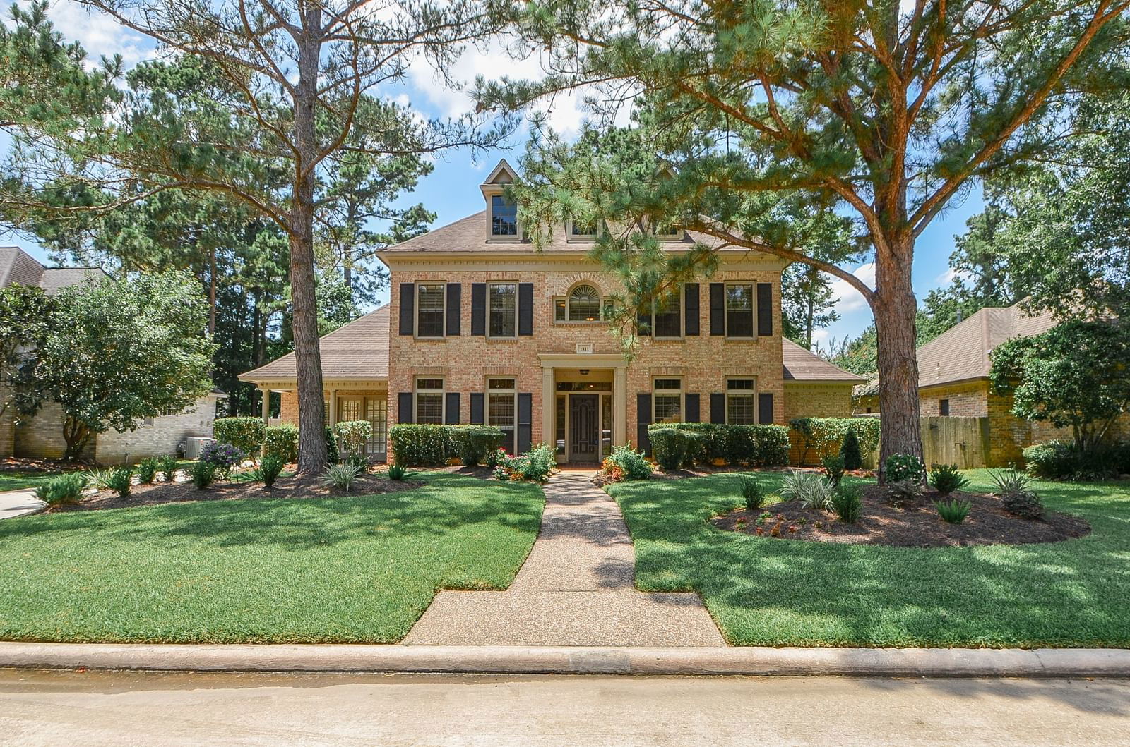 Real estate property located at 1811 MOUNTAIN ASPEN, Harris, KINGS POINT VILLAGE, Kingwood, TX, US