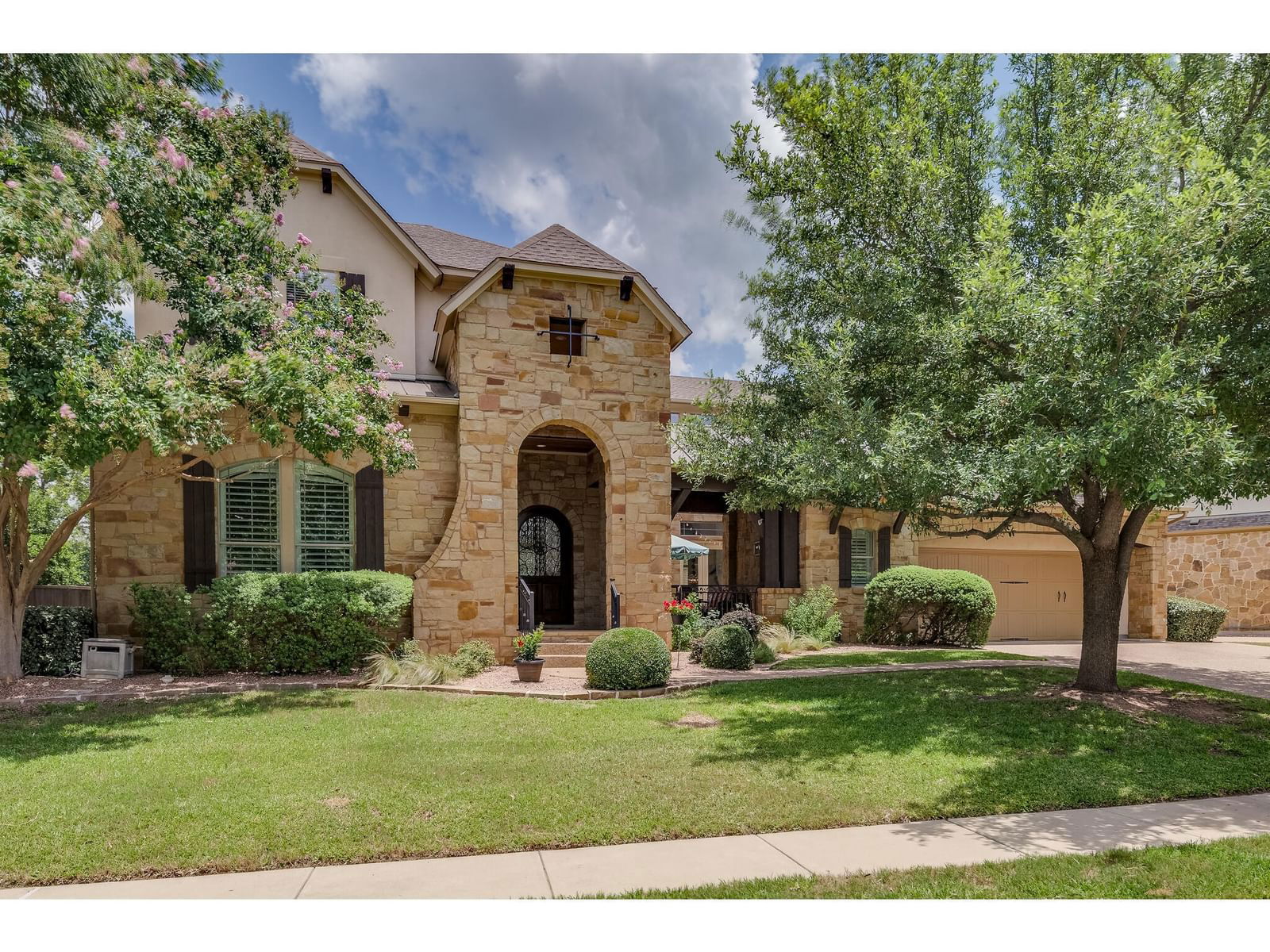 Real estate property located at 1105 Lakewood Hills, Travis, Steiner Ranch Ph 01 Sec 7b, Austin, TX, US