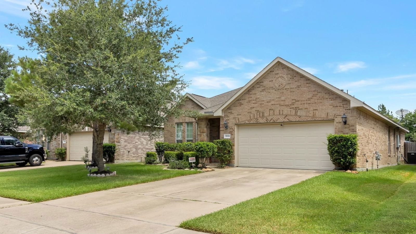 Real estate property located at 25026 Lakecrest Manor, Harris, Lakecrest Sec 11, Katy, TX, US