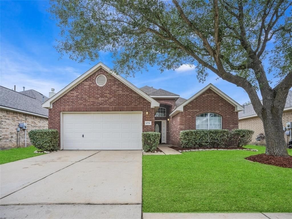 Real estate property located at 6734 Albion Crescent, Harris, Strathmore Sec 2, Katy, TX, US