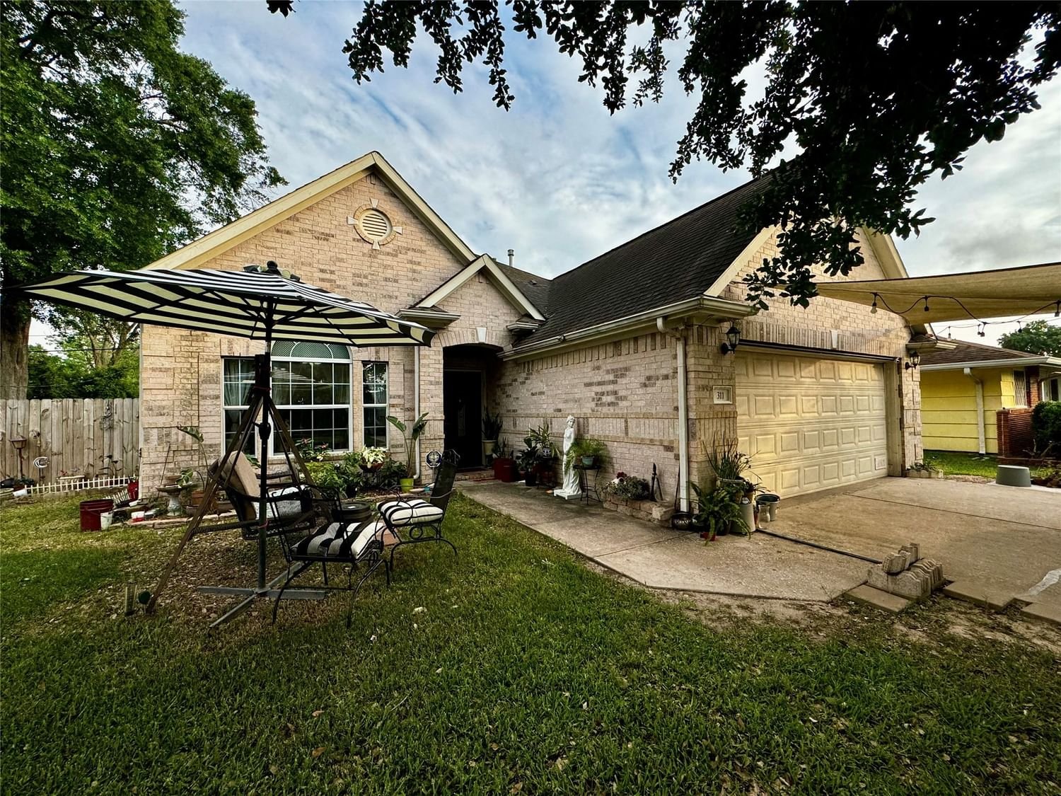 Real estate property located at 311 Maroby, Harris, Oak Meadows Sec 02, Houston, TX, US