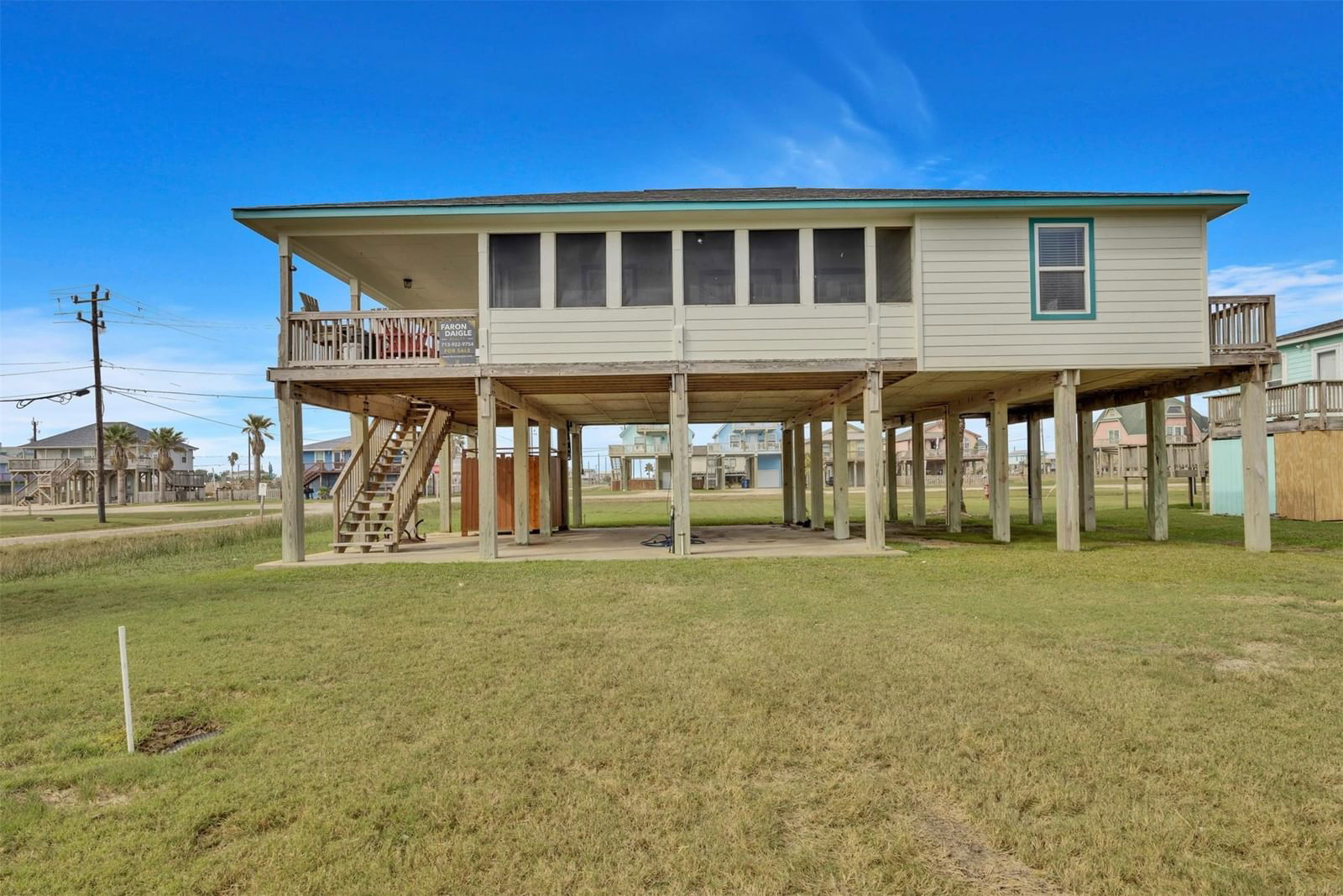 Real estate property located at 818 Sea Shell, Brazoria, Surfside, Freeport, TX, US