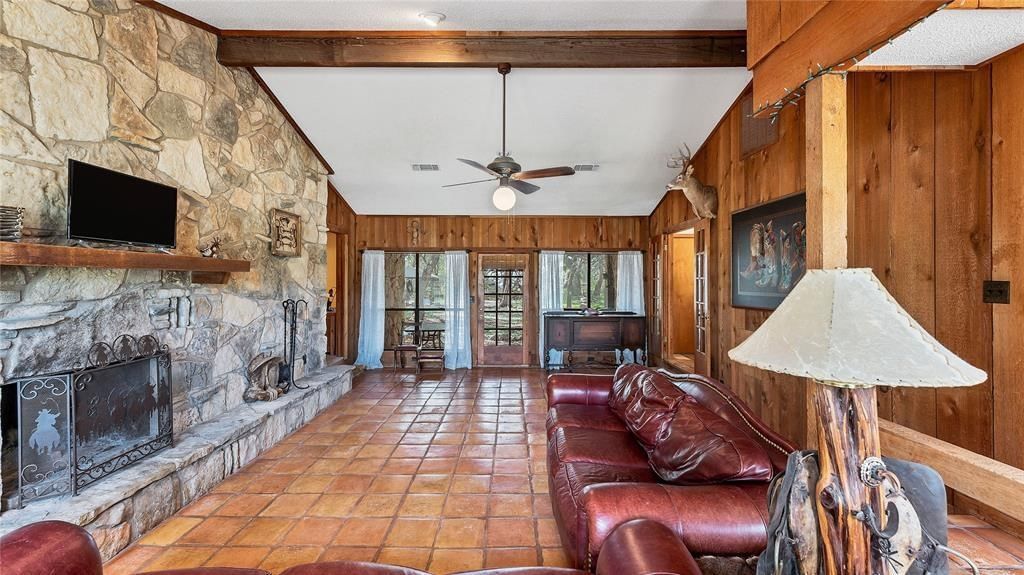 Real estate property located at 1601 Skyline, Hays, Wimberley, TX, US