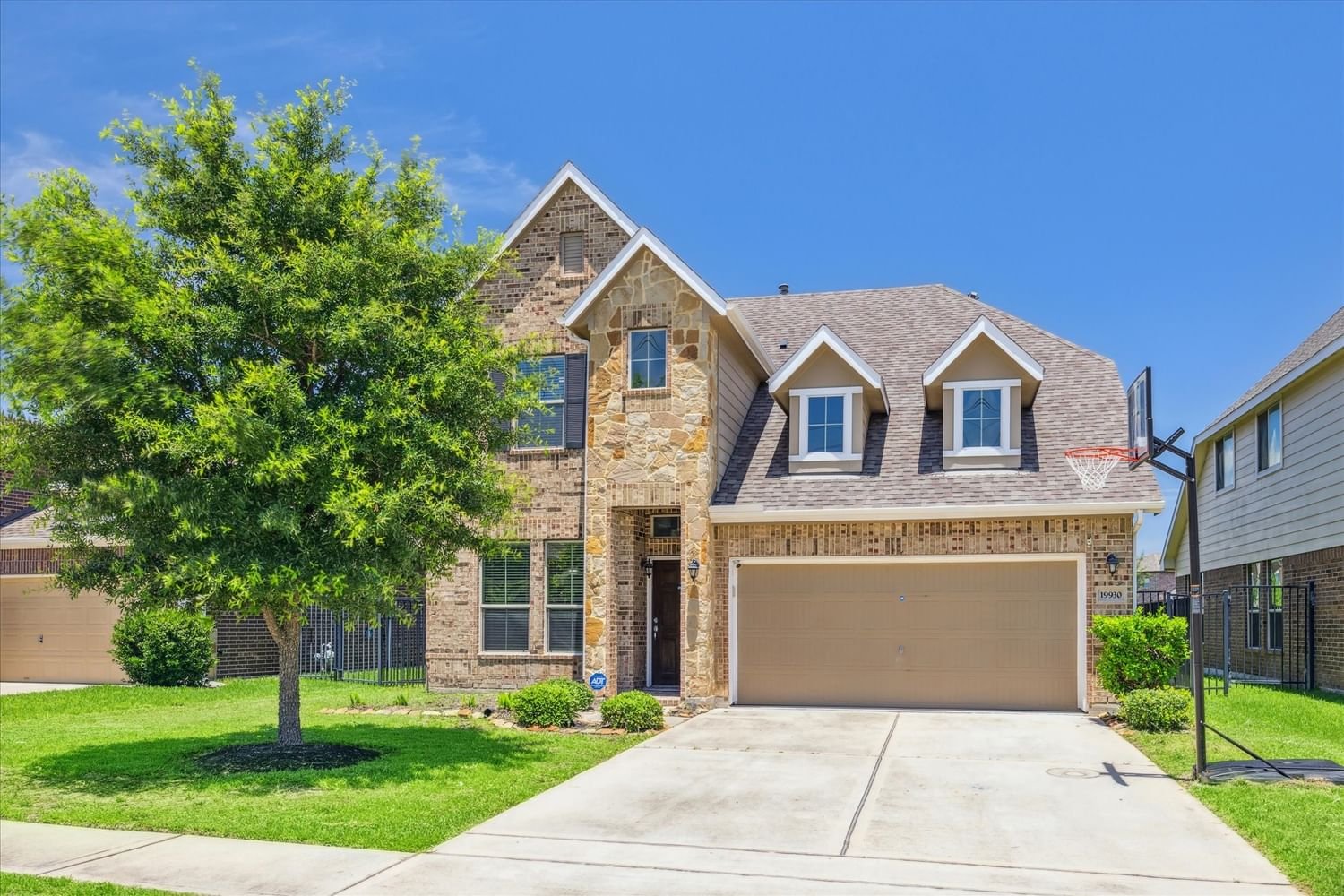 Real estate property located at 19930 Whistle Creek, Harris, Mirabella Sec 4, Cypress, TX, US