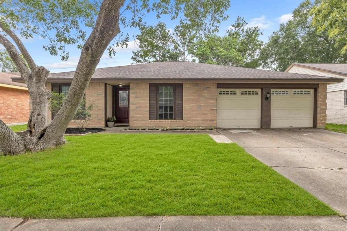 Real estate property located at 2519 Corral, Harris, Heritage Park, Friendswood, TX, US