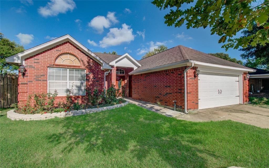 Real estate property located at 959 Heathfield, Harris, Sterling Green South, Channelview, TX, US