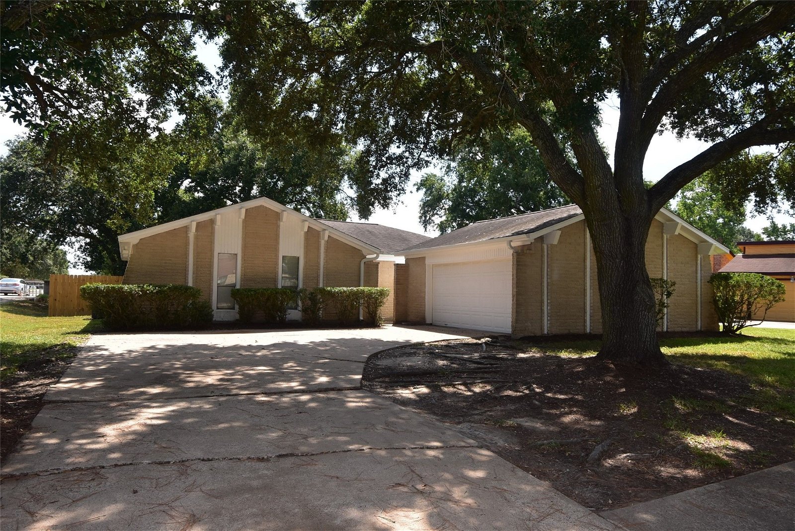 Real estate property located at 1638 Hilton Head, Fort Bend, Quail Valley Thunderbird North, Missouri City, TX, US