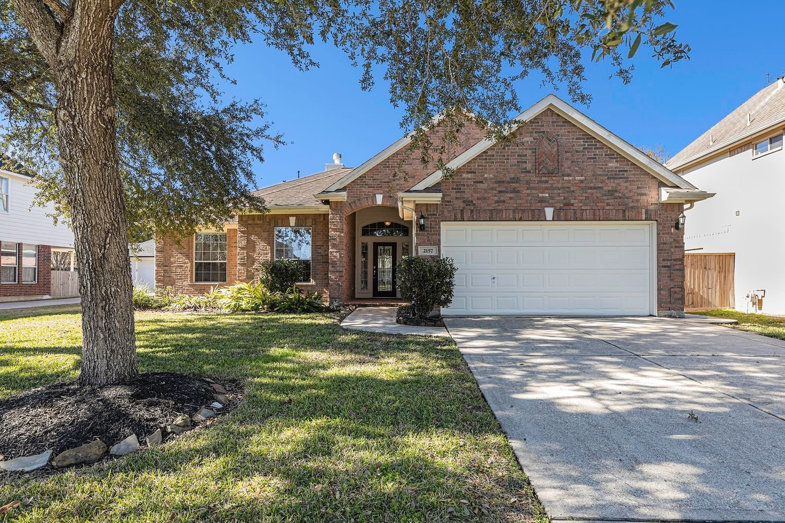 Real estate property located at 2157 Salt Marsh, Galveston, Brittany Lakes Sec 8 2004, League City, TX, US