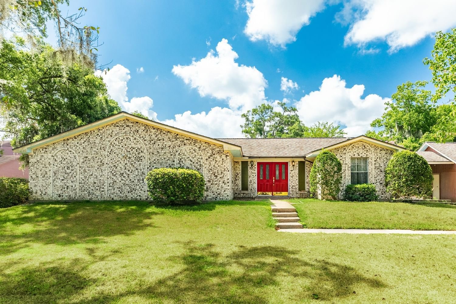 Real estate property located at 341 County Road 201, Brazoria, Angleton, TX, US