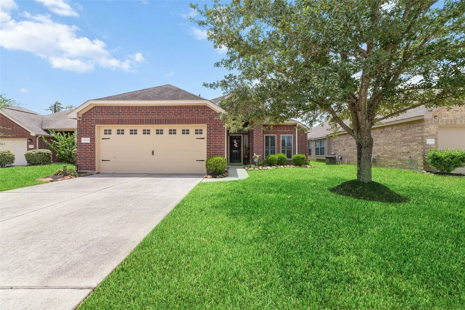 Real estate property located at 28511 Lockeridge View, Montgomery, Spring, TX, US