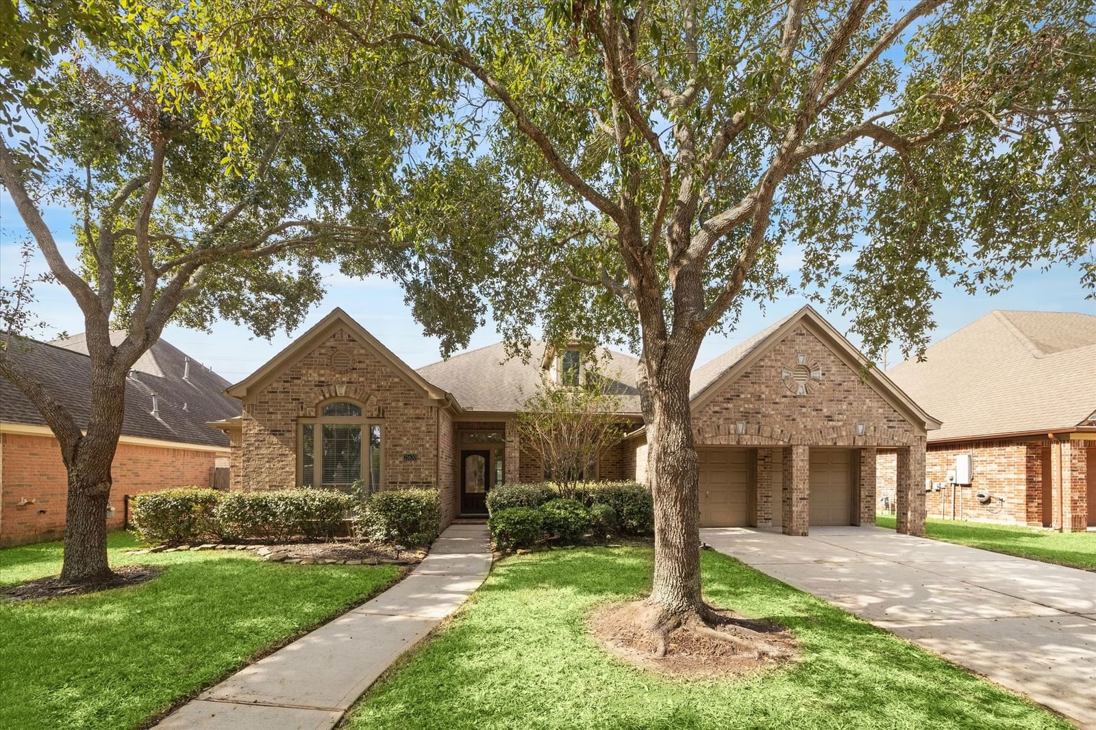 Real estate property located at 25630 Creston Meadow Drive, Fort Bend, Canyon Gate at Westheimer Lakes, Richmond, TX, US