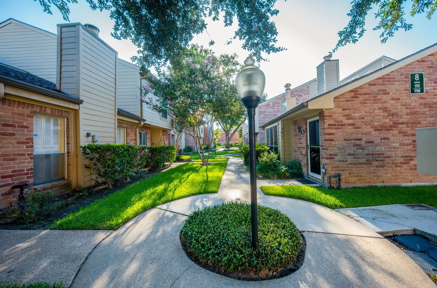 Real estate property located at 967 Memorial Village, Harris, Houston, TX, US