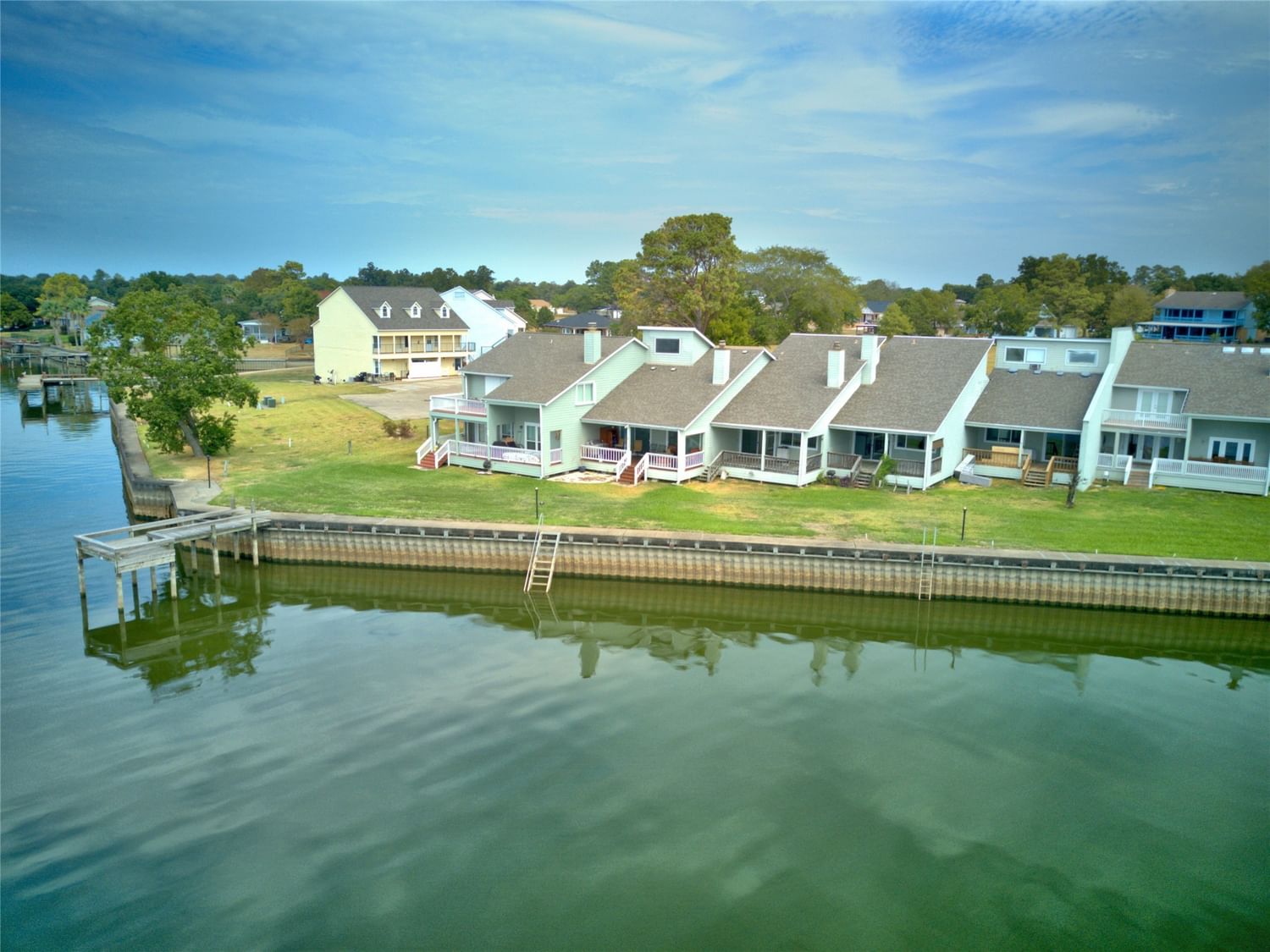 Real estate property located at 325 Carolcrest #4, Polk, Livingston, TX, US