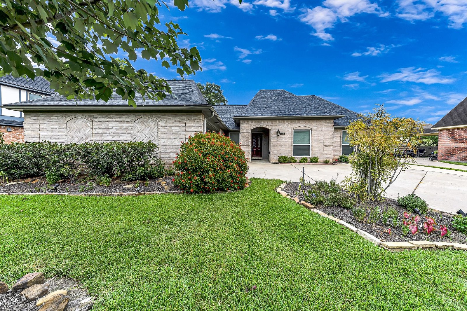 Real estate property located at 703 Mistycreek, Fort Bend, Richmond, TX, US