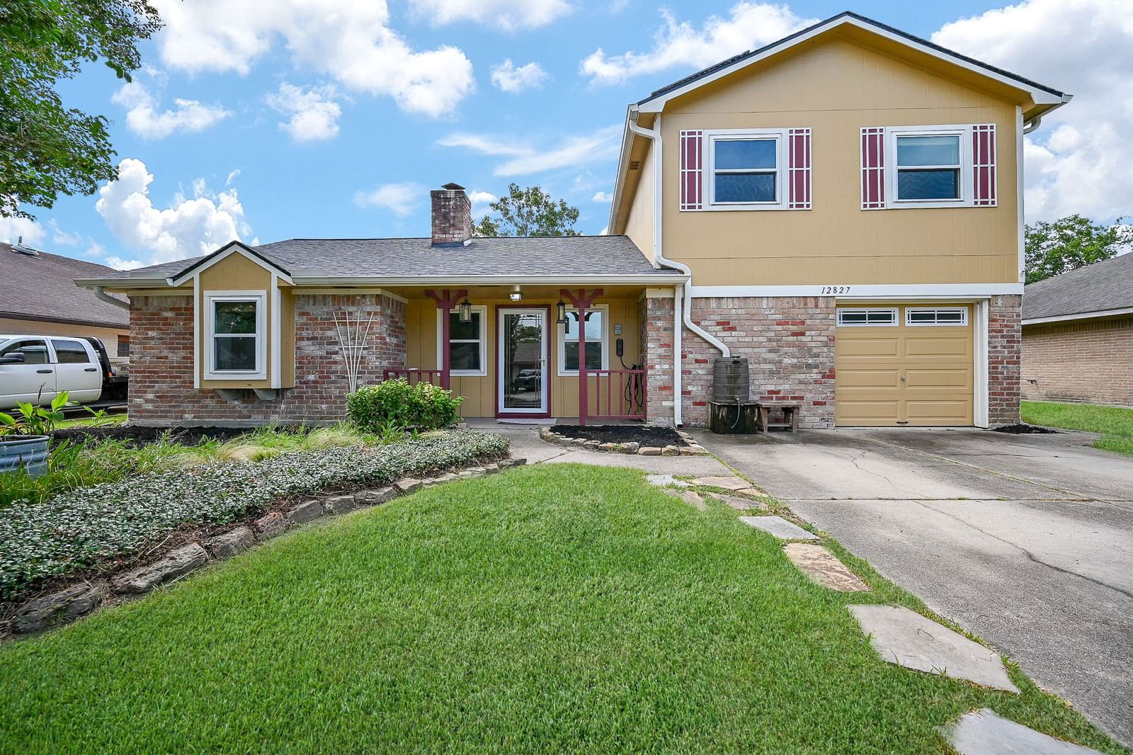 Real estate property located at 12827 Foxburo, Harris, Tower Oaks Meadows Sec 03, Houston, TX, US