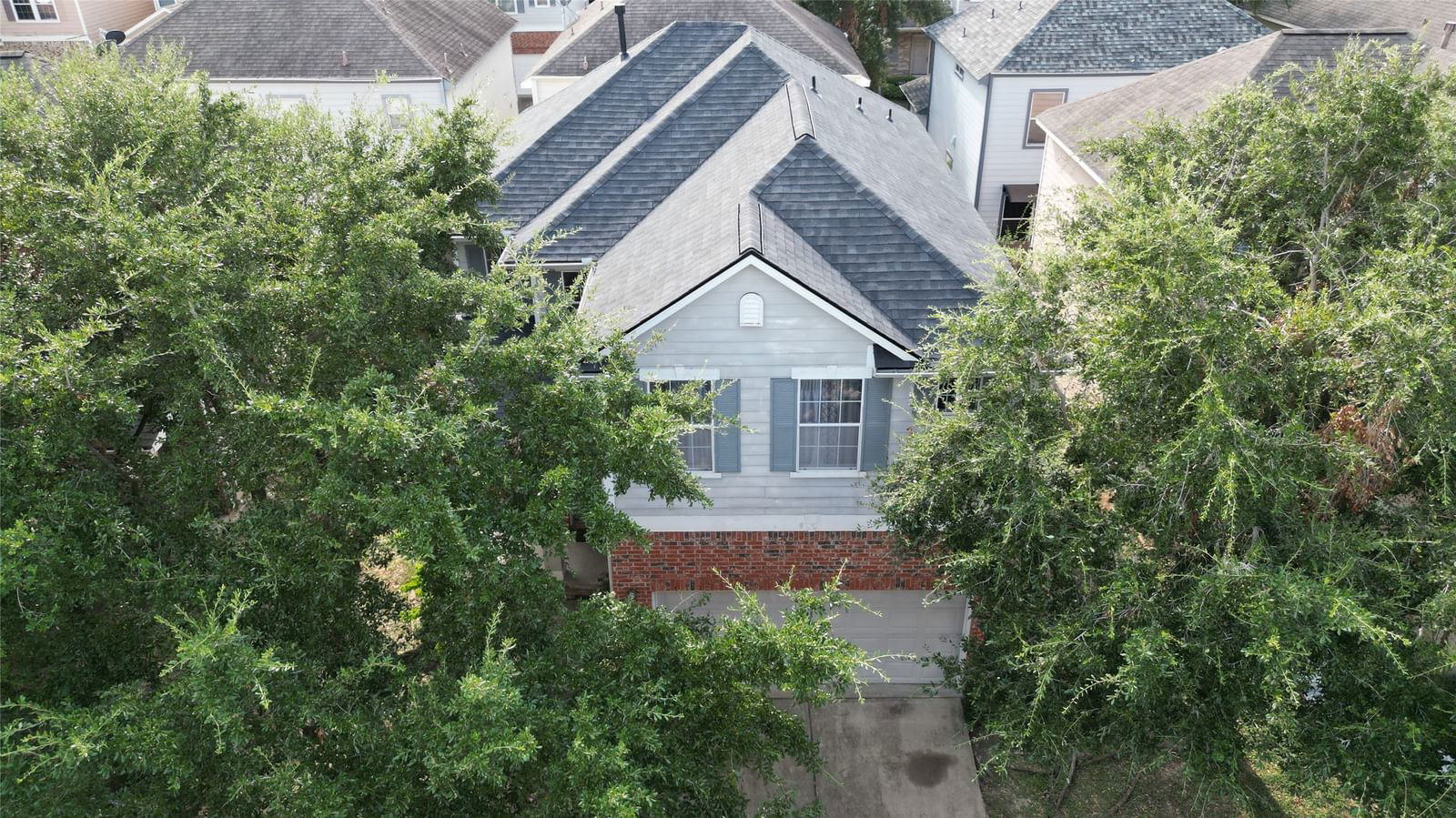 Real estate property located at 3710 Ashford Villa, Harris, Villas At Ashford Point, Houston, TX, US