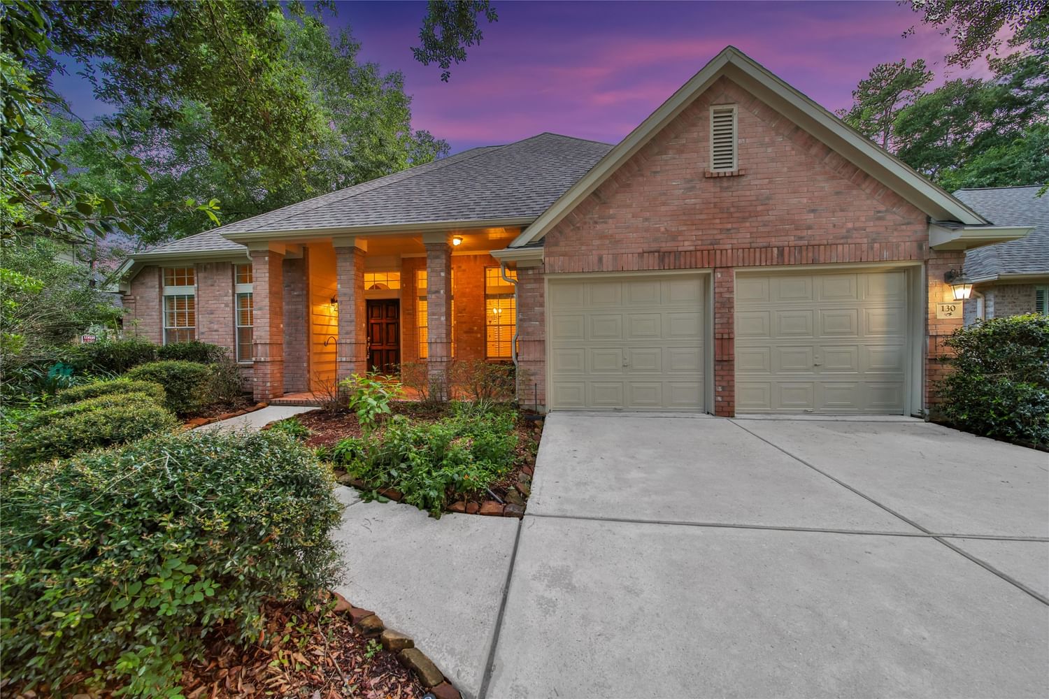 Real estate property located at 130 Hobbit Glen, Montgomery, Woodlands Village Alden Bridge, Conroe, TX, US